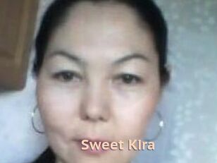 Sweet_Kira_